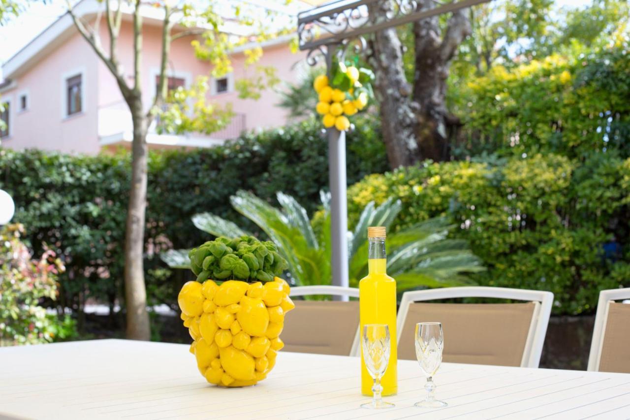 Amore Rentals - Resort Ravenna - Villa Dama มัสซาลูเบรนเซ ภายนอก รูปภาพ